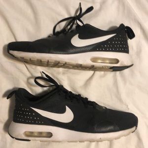 Black Air Max Tavas womens 11